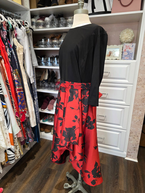 Black & Red Floral High-Low Dress – Size 18