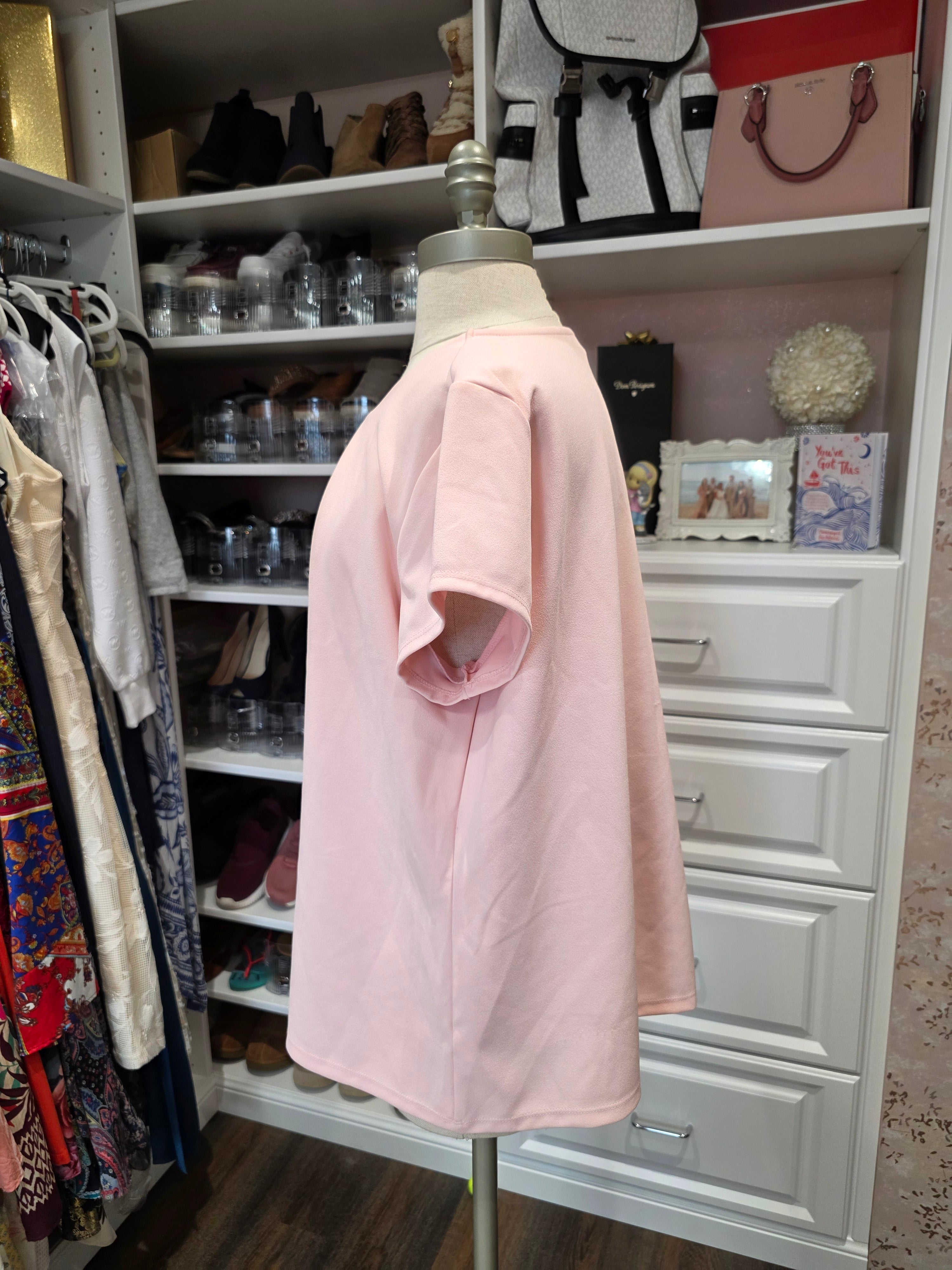 Liz Claiborne Blush Pink Pleated Front Blouse – Short Sleeve – XXL