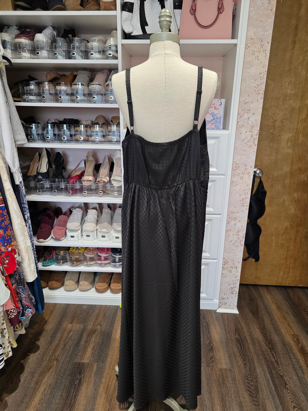 Torrid Black Lace Trim Maxi Dress – Size 2 (2X)- NWT