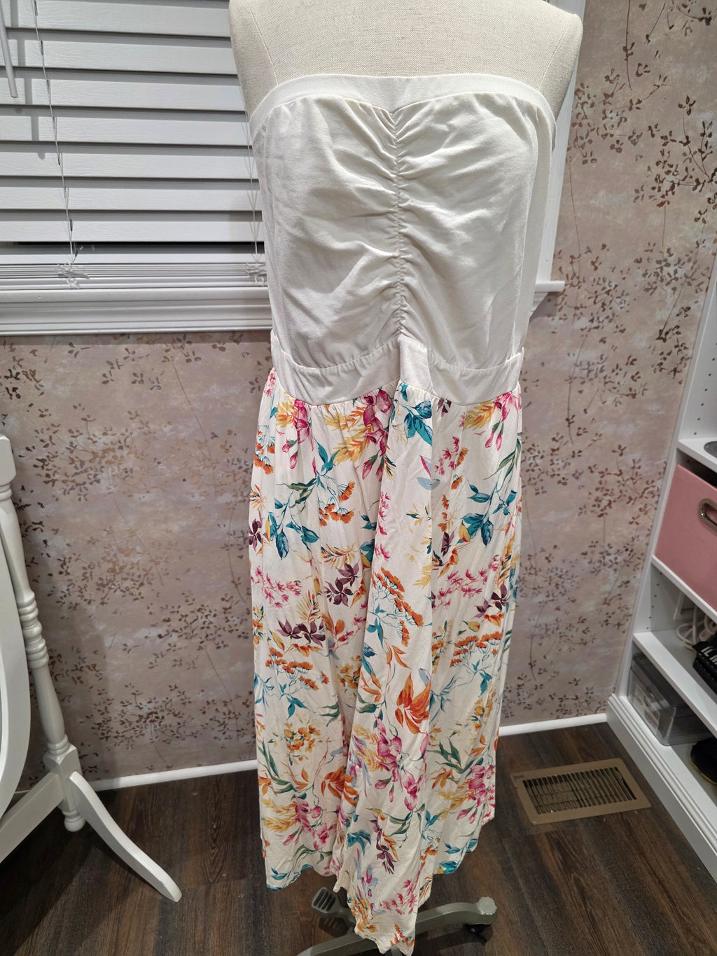 Torrid Floral Strapless Midi Dress Torrid Size 2