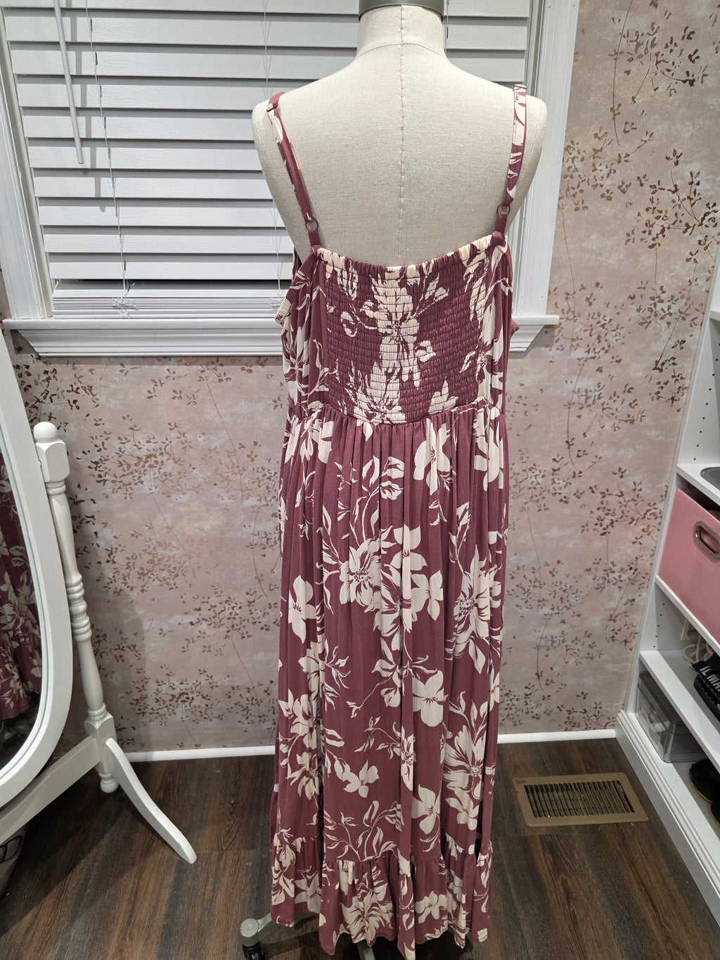 Torrid Mauve Floral Lace Maxi Dress- Torrid Size 2