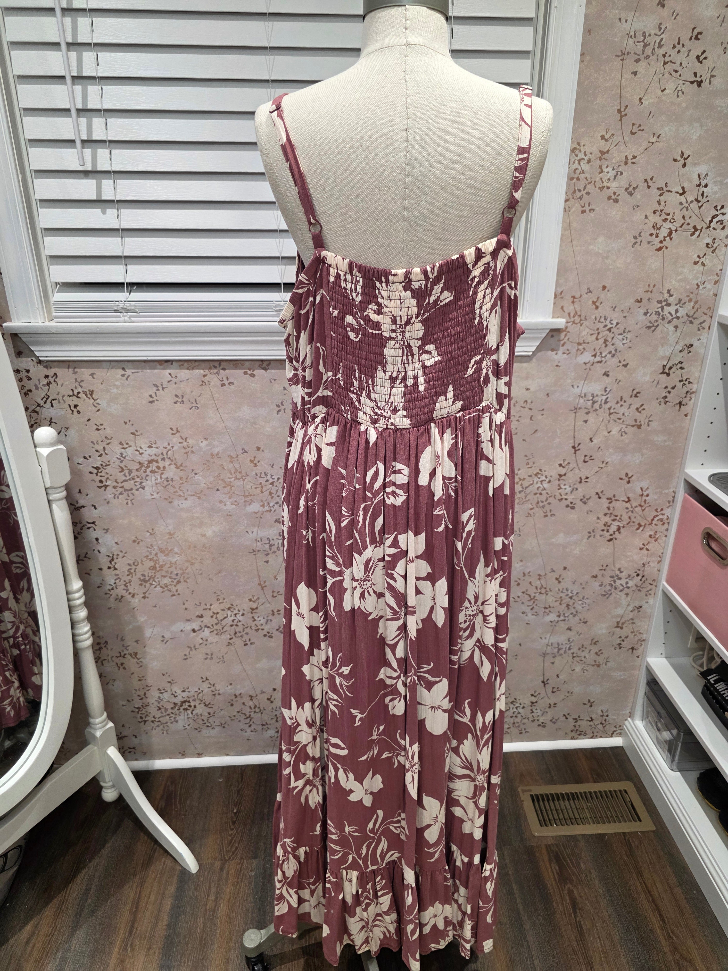 Torrid Mauve Floral Lace Maxi Dress- Torrid Size 2