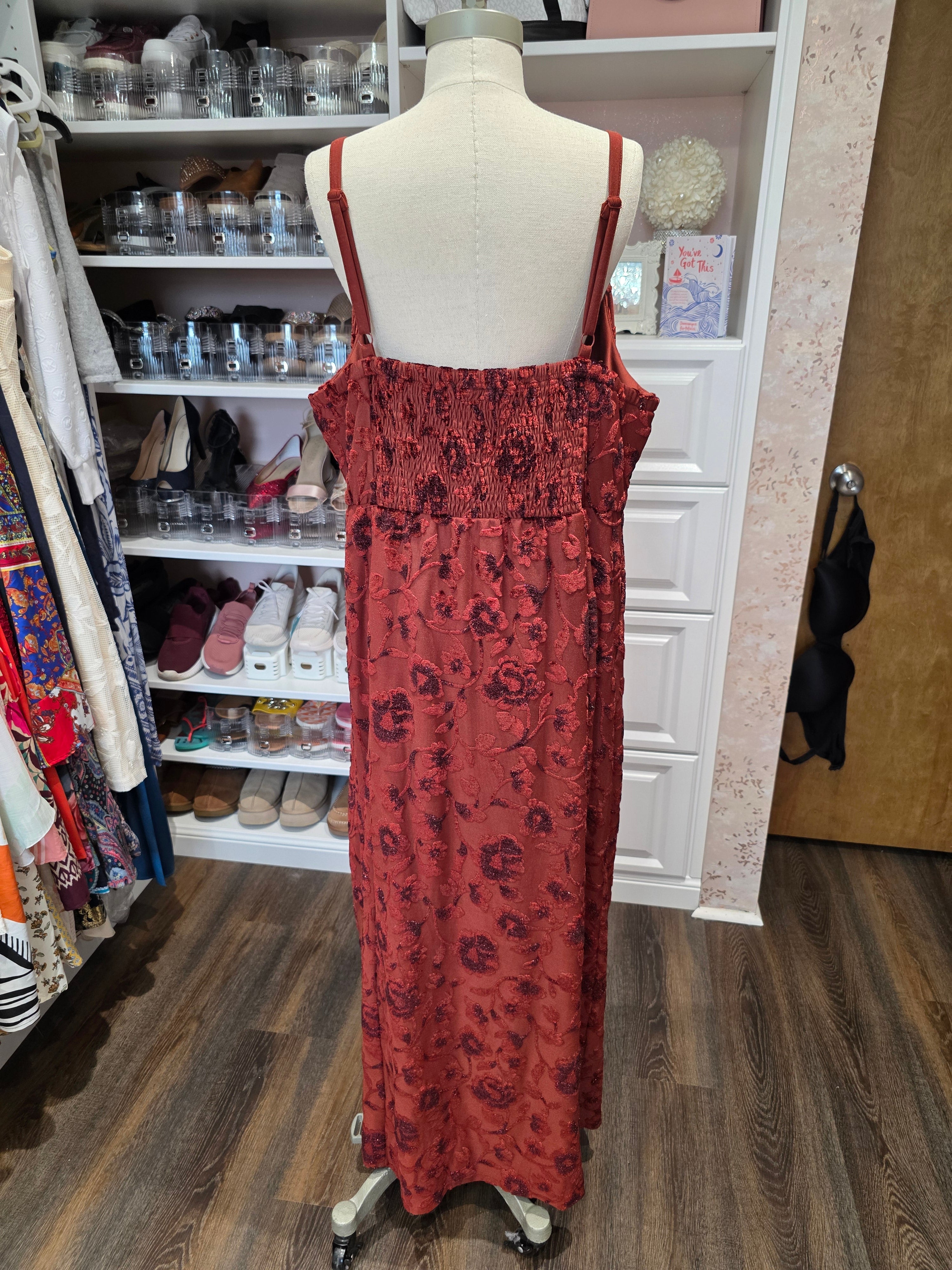 Torrid Rust Red Textured Maxi Dress – Size 2 (2X)